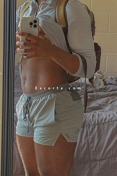 GABRIELE - Piacenza Boy Escorts #2