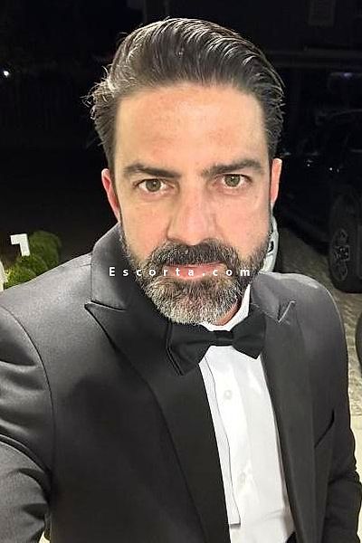 Luis henrique - Uomo cerca donna Verona #2