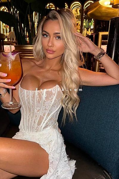 Marta - Milano Escorts #5
