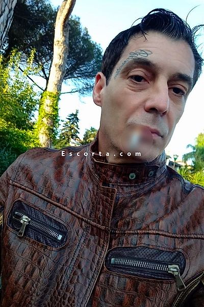 Alexxx23v - Uomo cerca donna Roma #2