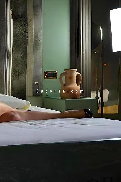 Monika - Bari Escorts #2