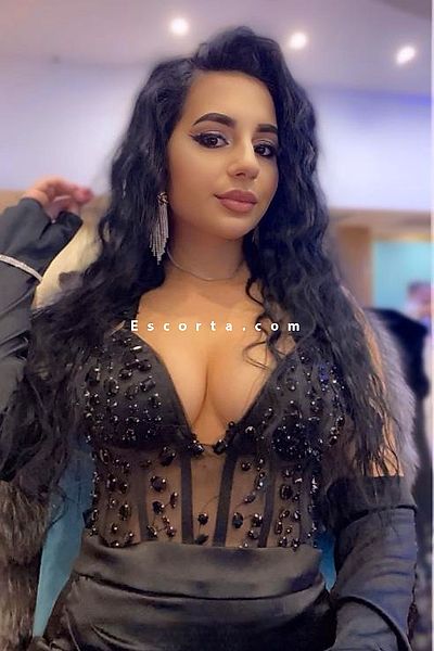 maxc - Milano Escorts #2